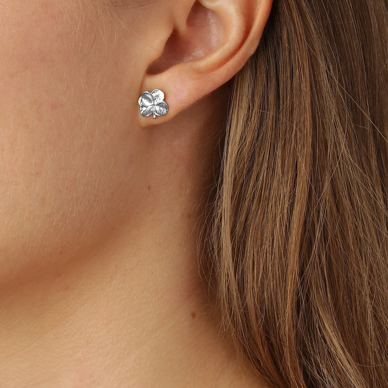 Firkløver medium øredobber sølv