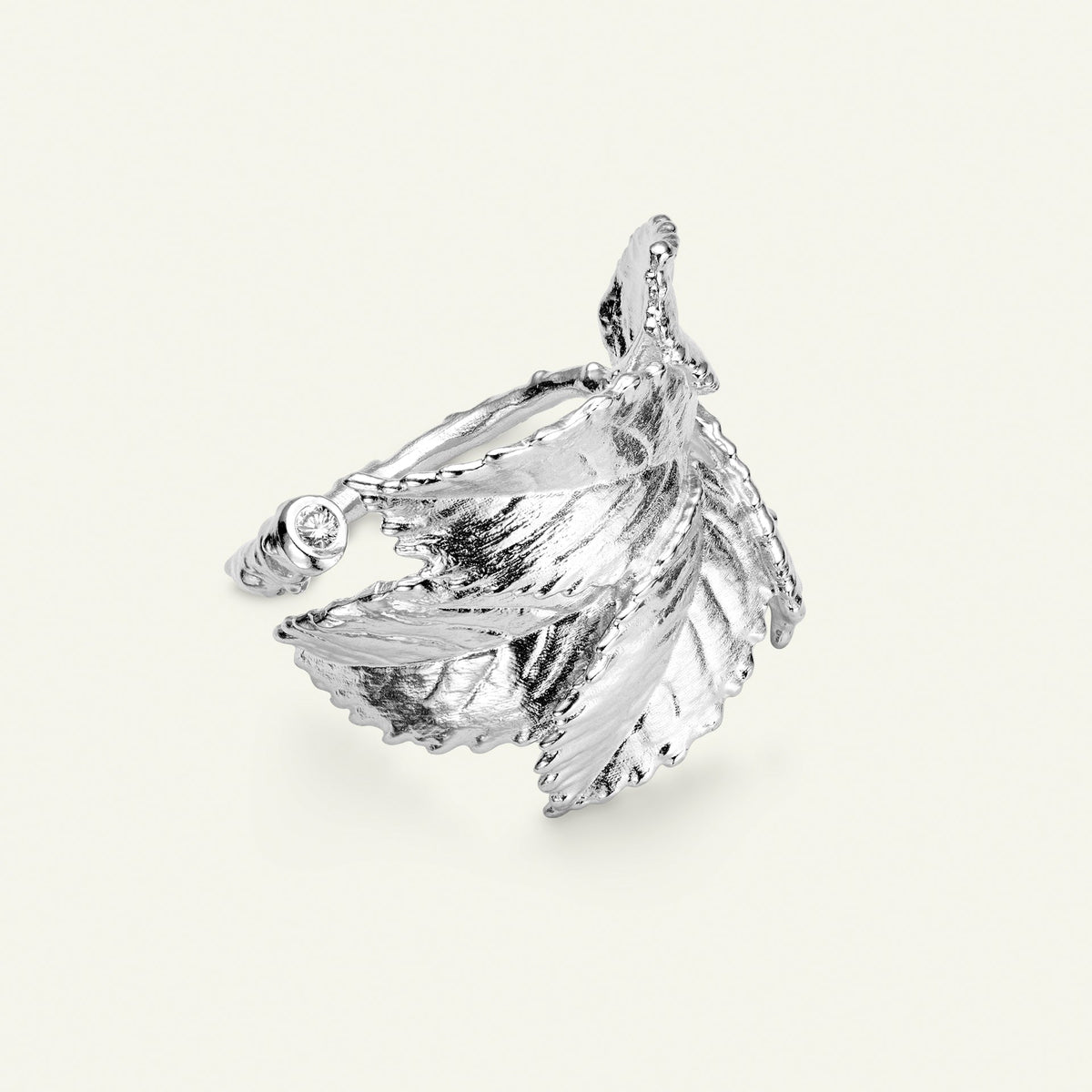 Roseblad statement ring med diamant, sølv