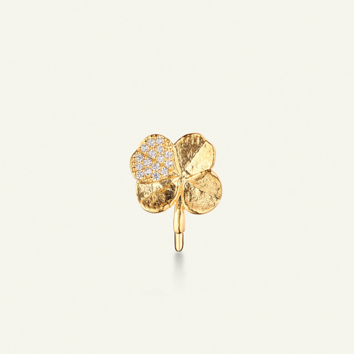 Firkløver ear cuff pavé forgylt