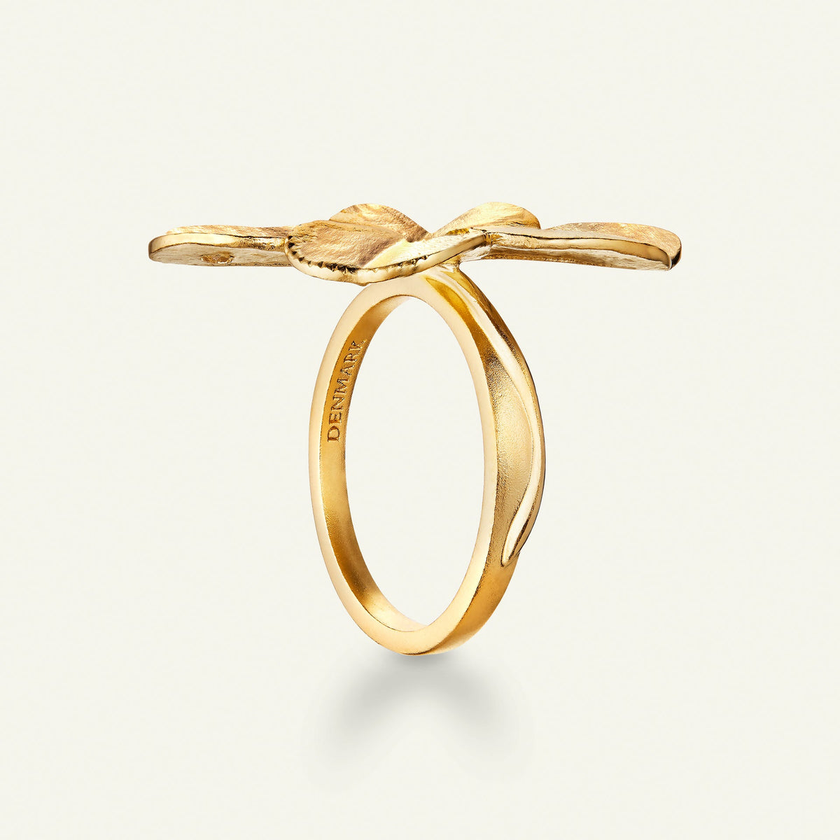 Firkløver Statement ring 18 karat gull med naturlig diamant