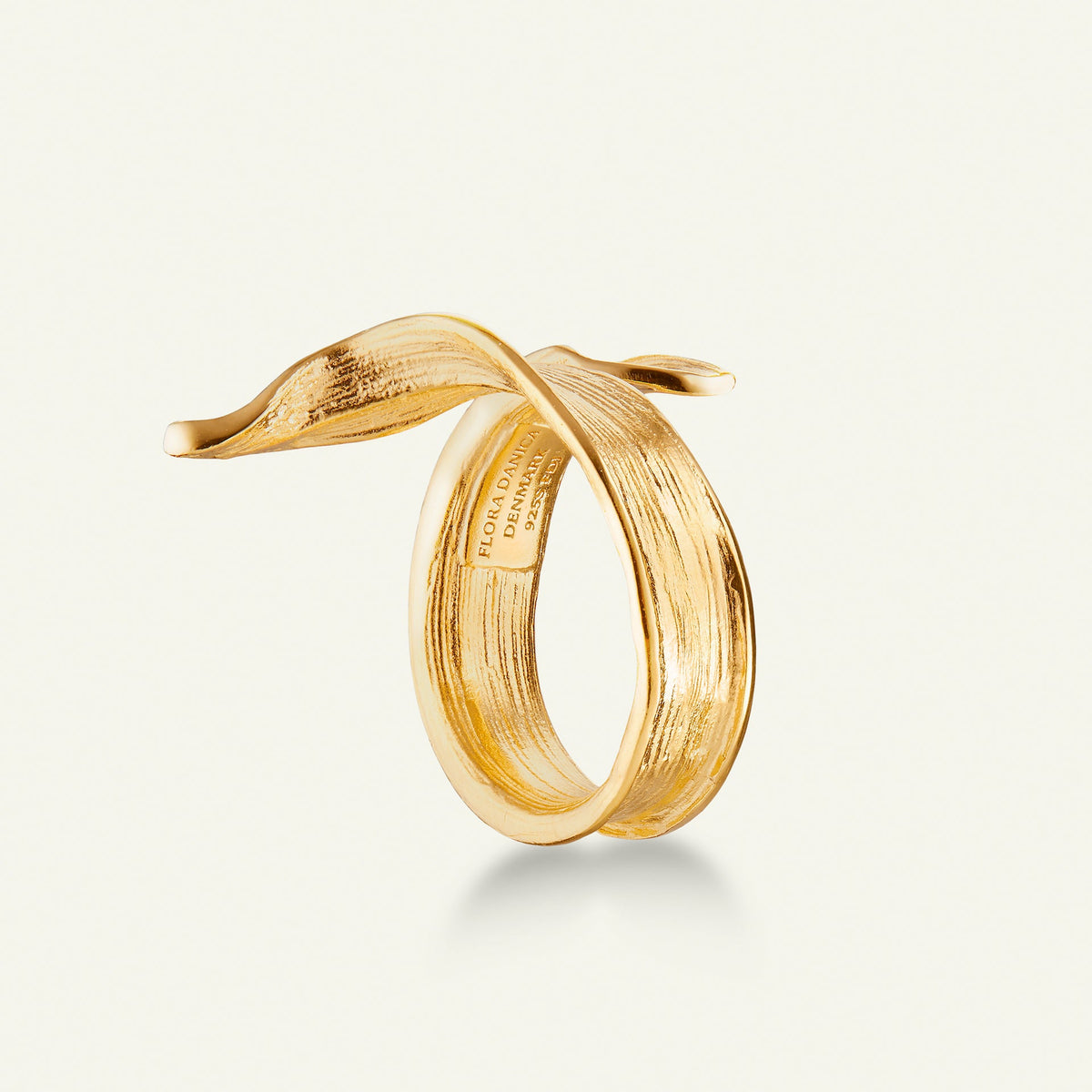 Gress Statement Ring forgylt