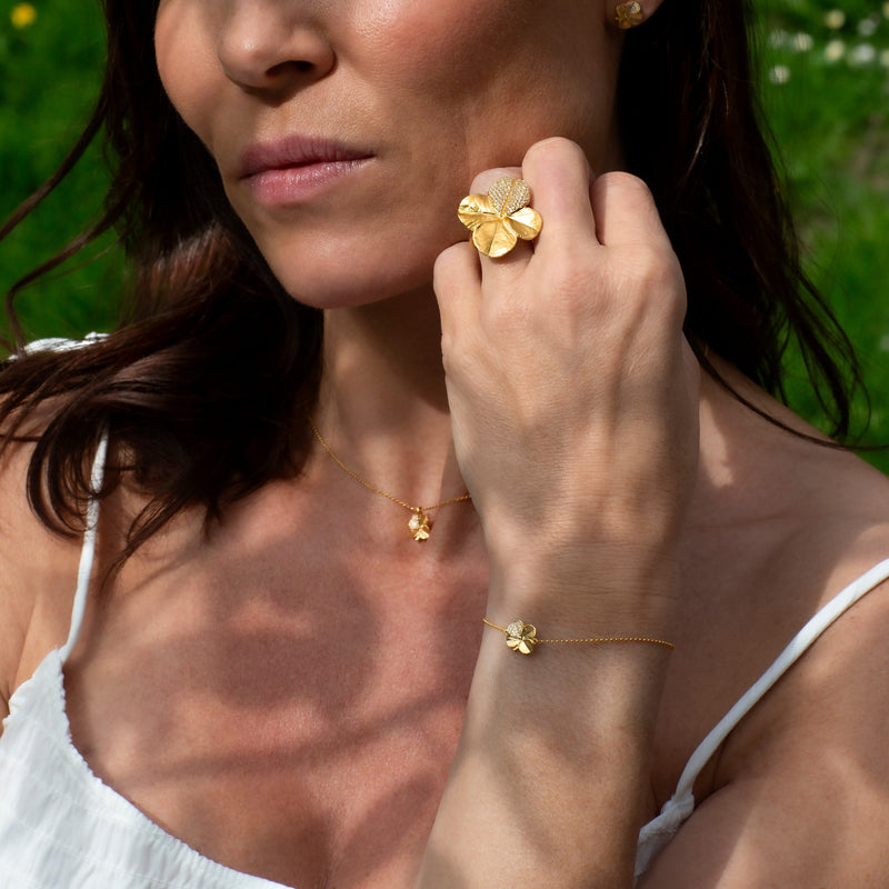 Firkløver Statement ring pavé forgyldt